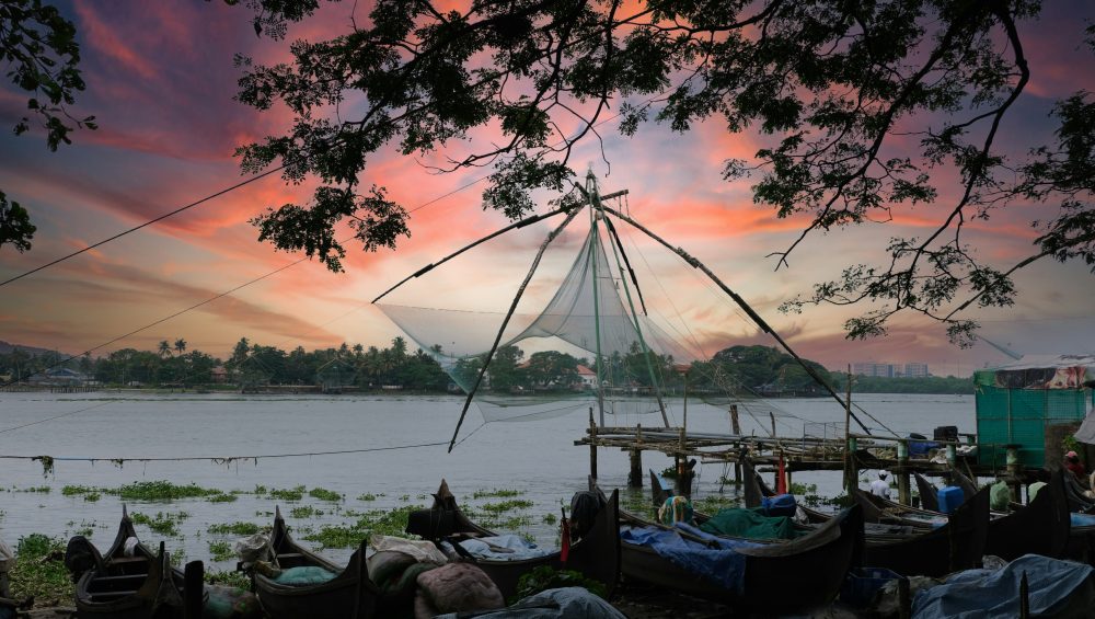 Explore Kerala's must-visit district! Uncover enchanting temples that captivate tourists from across the globe - Skybirdstravels.com